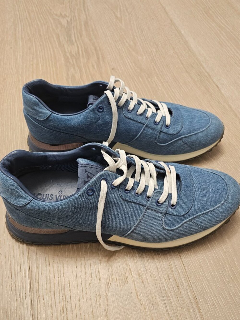 Louis Vuitton Run Away Sneakers Blue Monogram Denim Trainers Mens Size 9 LV - Picture 4 of 7